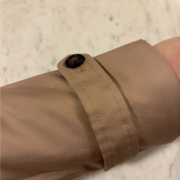 WE beige trench coat - Picture 4 of 9